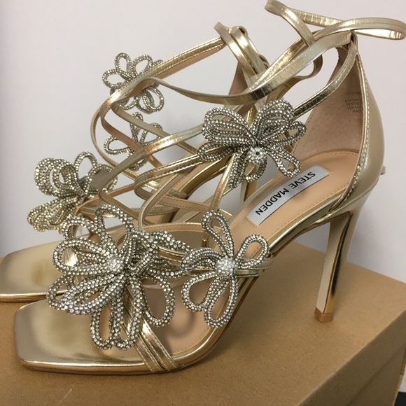 Steve Madden Gold Heels with Silver Floral Accents - Picture 3 of 6